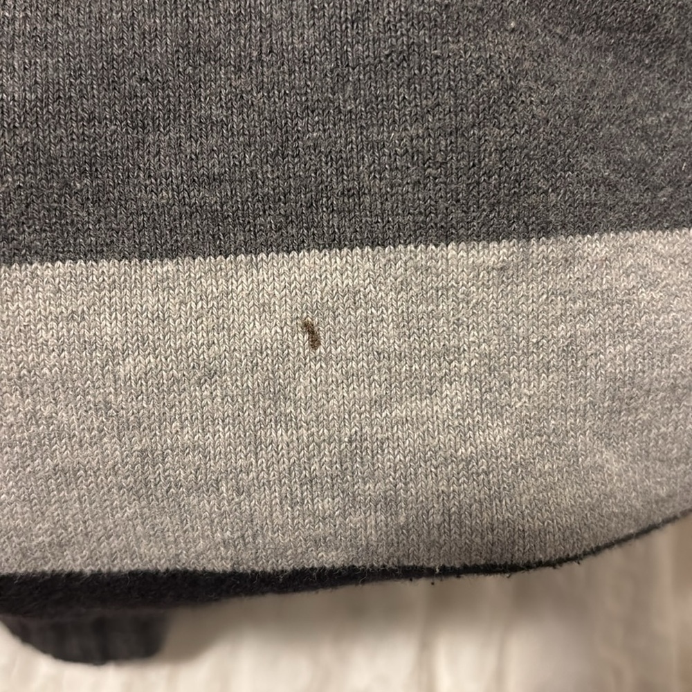 women’s turtleneck sweater - Picture 3 of 4